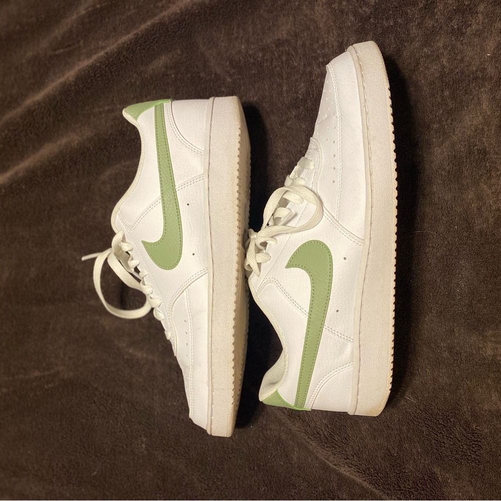 Nike Court Vision